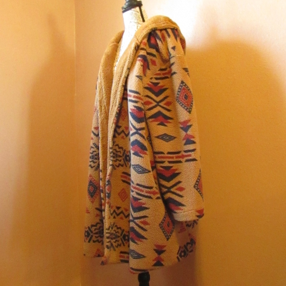 Big Soft Warm Fluffy Jacket 4XL Women’s - Picture 2 of 8